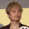 大野智が描いたのか？ インスタ投稿の“ダークな抽象画”に「香取慎吾のと一緒！」の声が噴出
