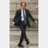 なぜ動かない？（日銀の植田和男総裁＝代表撮影）