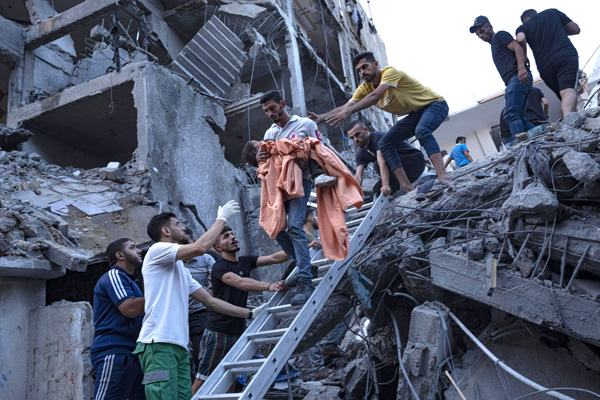イスラエル軍に空爆されたパレスチナ自治区ガザ（Ｃ）AP＝共同