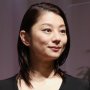 小池栄子は“ホームドラマの女王”だ 会話劇受難の時代に「コタツがない家」ヒットの予感