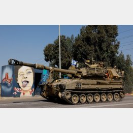 イスラエル軍がガザ市を包囲（Ｃ）ロイター／Amir Cohen TPX