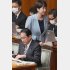 “水に落ちた犬を打つのは信義にもとる”ともっぱら…（岸田首相と高市大臣）／（Ｃ）日刊ゲンダイ