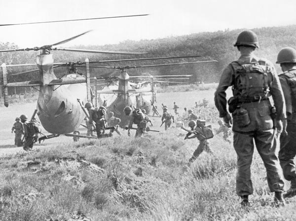 ベトナム戦争での米軍、終結からほぼ半世紀が経った（Ｃ）Underwood Archives／Universal Images Group／共同通信イメージズ