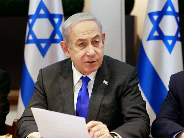 イスラエルのベンジャミン・ネタニヤフ首相（Ｃ）ロイター