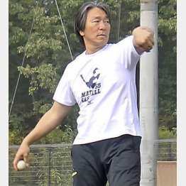 昨2023年11月に野球教室を行った松井秀喜氏（Ｃ）共同通信社