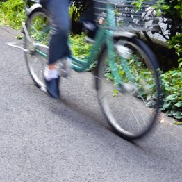 自転車の悪質・危険な運転による事故や交通違反は後を絶たない
