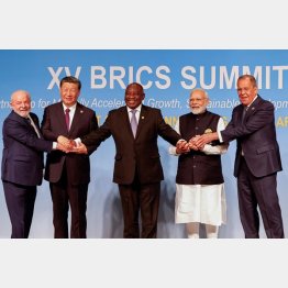 世界が注目するインド市場（モティ印首相＝右2、BRICS首脳会議）／（Ｃ）ロイター