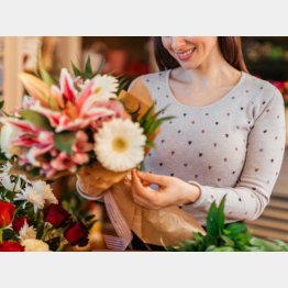 お花を買う人の共通点は…（写真:iStock）