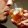アルコール依存症に関係する遺伝子が次々と発見されている