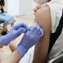 10代のコロナ感染者が急増 子供へのワクチン接種「メリット」と「デメリット」を考える