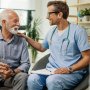 高齢者に対する「エイジズム」がアメリカの医療で問題化