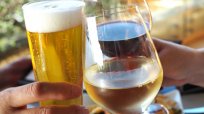高血圧とお酒の関係…量だけでなく種類も影響するのか？