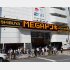 渋谷のMEGAドン・キホーテ（Ｃ）日刊ゲンダイ