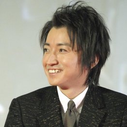 藤原竜也が競合相手？（Ｃ）日刊ゲンダイ