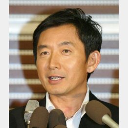 長谷川理恵との破局会見（Ｃ）日刊ゲンダイ