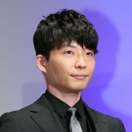 星野源（Ｃ）日刊ゲンダイ