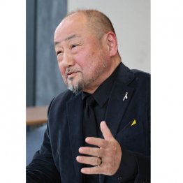 聞き手、五輪アナリストの春日良一氏（Ｃ）日刊ゲンダイ