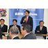 右から2人目が赤沢経済再生相（Ｃ）日刊ゲンダイ