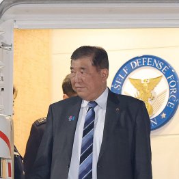 ヤル気出せ!(C)日刊ゲンダイ