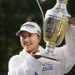 日本勢5人目のメジャー優勝(C)共同通信社