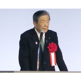 森山裕幹事長も一貫して反対の姿勢(鹿児島市の講演で)/(C)共同通信社