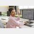 自分から挨拶を（写真:iStock）