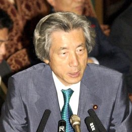 父・純一郎元首相も劇場型政治を展開（Ｃ）日刊ゲンダイ