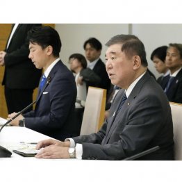 マッチポンプ、真のポンプを出来るのか、やる気はあるのか(C)共同通信社