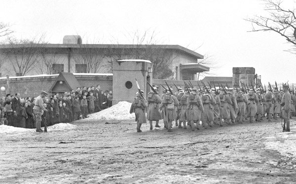 シリーズ「日本軍兵士たちの戦場体験」（25）市民たちは決起部隊のため