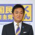 会見も浮かない顔で…（Ｃ）日刊ゲンダイ