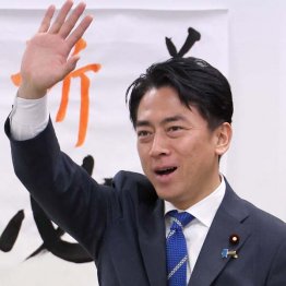 20日夜も都議選応援の小泉進次郎農相(C)日刊ゲンダイ