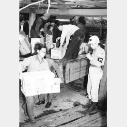 財閥解体に着手するなどGHQは経済の非軍事化と民主化を図った(1946=昭和21=年10月8日)/(C)共同通信社