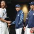 西武・西口文也監督（中央）／（Ｃ）日刊ゲンダイ