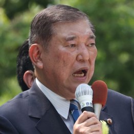 どの口が……(C)日刊ゲンダイ