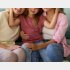 女3人は仲良し（写真:iStock）