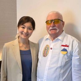 レフ・ワレサ氏と筆者(提供写真)
