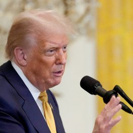 日本側が80兆円も投じながら「利益の90%を米国が受け取る」という取引(ディール)/(C)ロイター