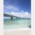日本は世界6位の海洋国家（宮古島・池間大橋）／（Ｃ）BUD international／アマナイメージズ／共同通信イメージズ