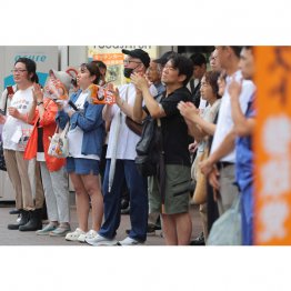 他の「受け皿」を待ち受けるのか（Ｃ）日刊ゲンダイ