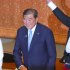 両院議員総会では妙に明るい表情だったが…（Ｃ）日刊ゲンダイ