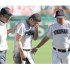 春夏連覇を目指した横浜主将・阿部葉は涙（村田浩明監督＝右）／（Ｃ）日刊ゲンダイ