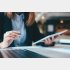 妻の言いなりになるみたいで（写真:iStock）