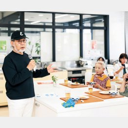 健康や長生きのための習慣を提案する筆者(「鎌田式 長生き食事術」アスコムから)