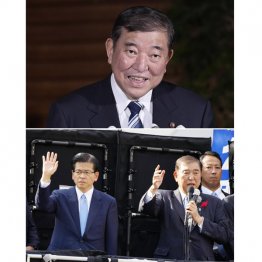 一律2万円給付を打ち出し(上)、裏金議員を「公認」に翻した(下、公明党の石井代表と草加市の応援演説入り)のも石破首相(C)共同通信社