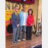 せんだみつお、弟の菅原孝、渚まゆみ（左から）（Ｃ）日刊ゲンダイ