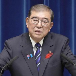 石破首相がサッサと辞めていれば…(C)共同通信社