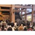 入場が規制されるリングの階段（Ｃ）日刊ゲンダイ