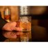 ひと昔前なら、1人くらい、若い人に飲み方やマナーを教えてくれる“素敵な大人の男性”がいたものだが…
