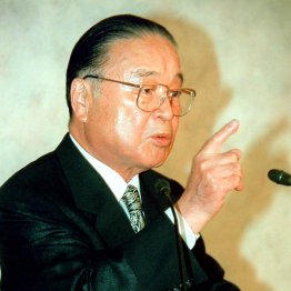 梶山清六元官房長官（Ｃ）日刊ゲンダイ