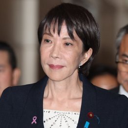 まずは円安是正だろう。やっぱり言葉遊びでしかない（Ｃ）日刊ゲンダイ